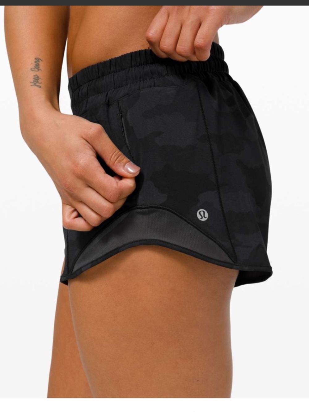 ** LIMITED EDITION **
Lululemon Hotty Hot High Rise